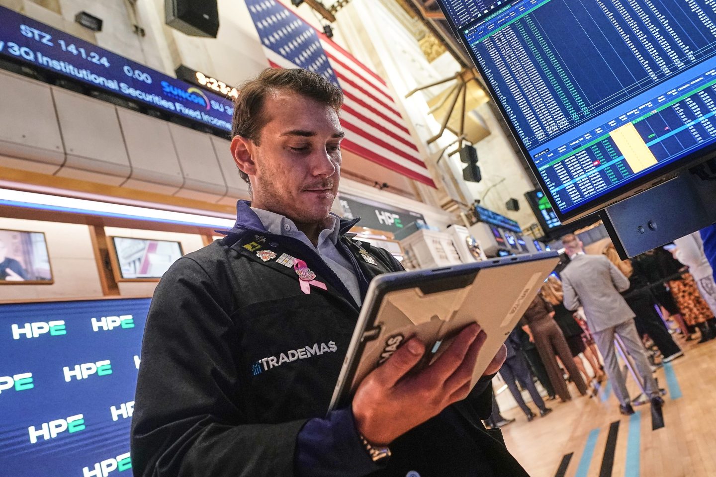 broker